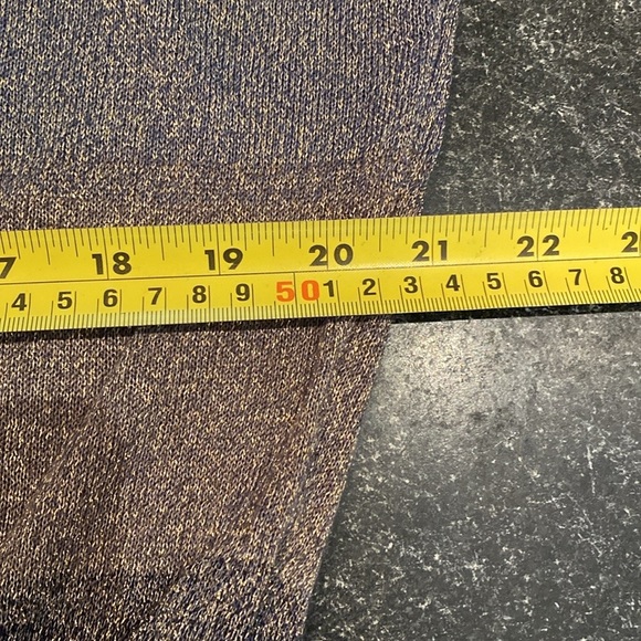 Fine knit shimmer top - Picture 5 of 6